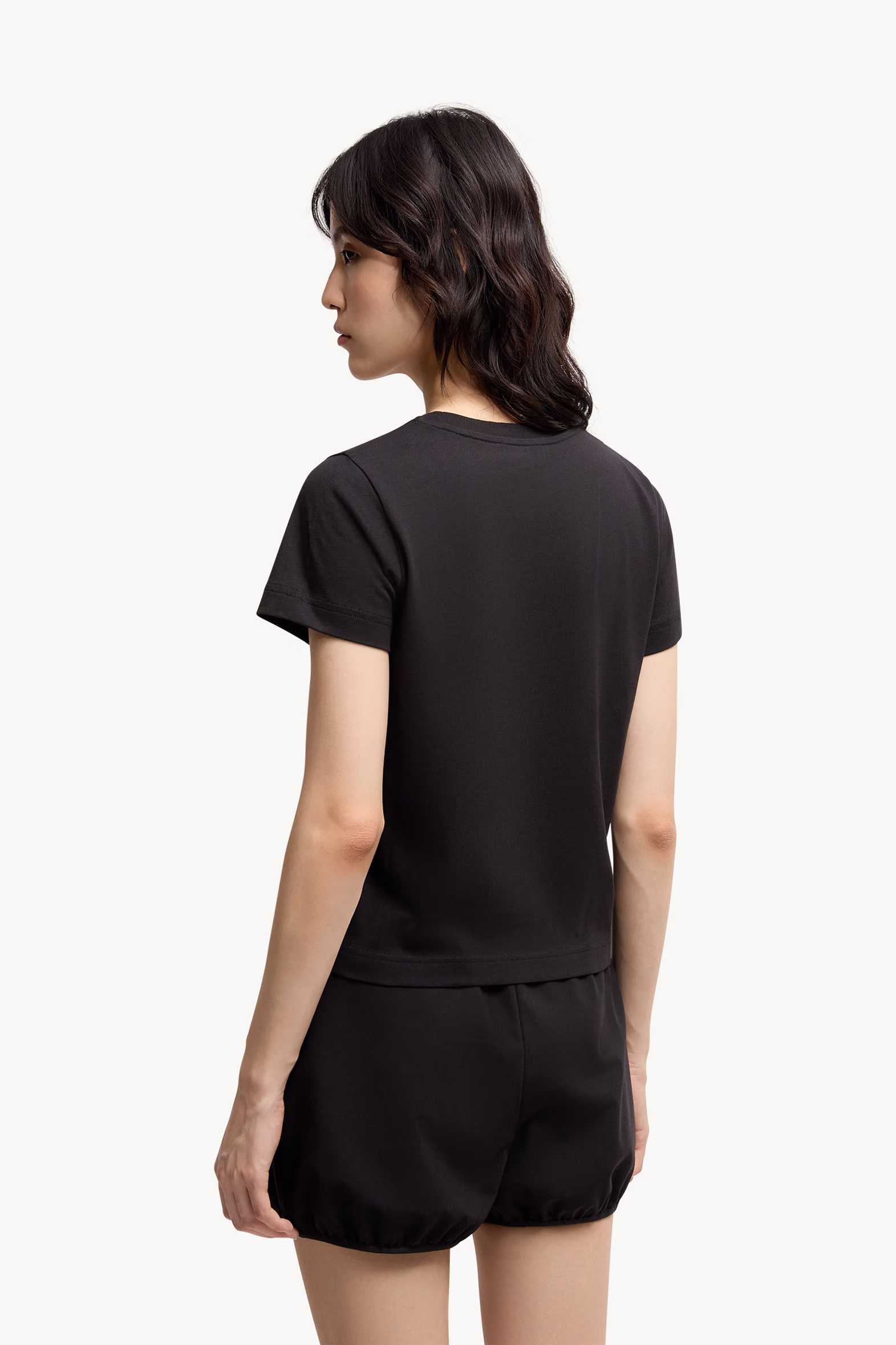 Embroidered Heart Logo Cotton T-Shirt Women Black Moncler 5